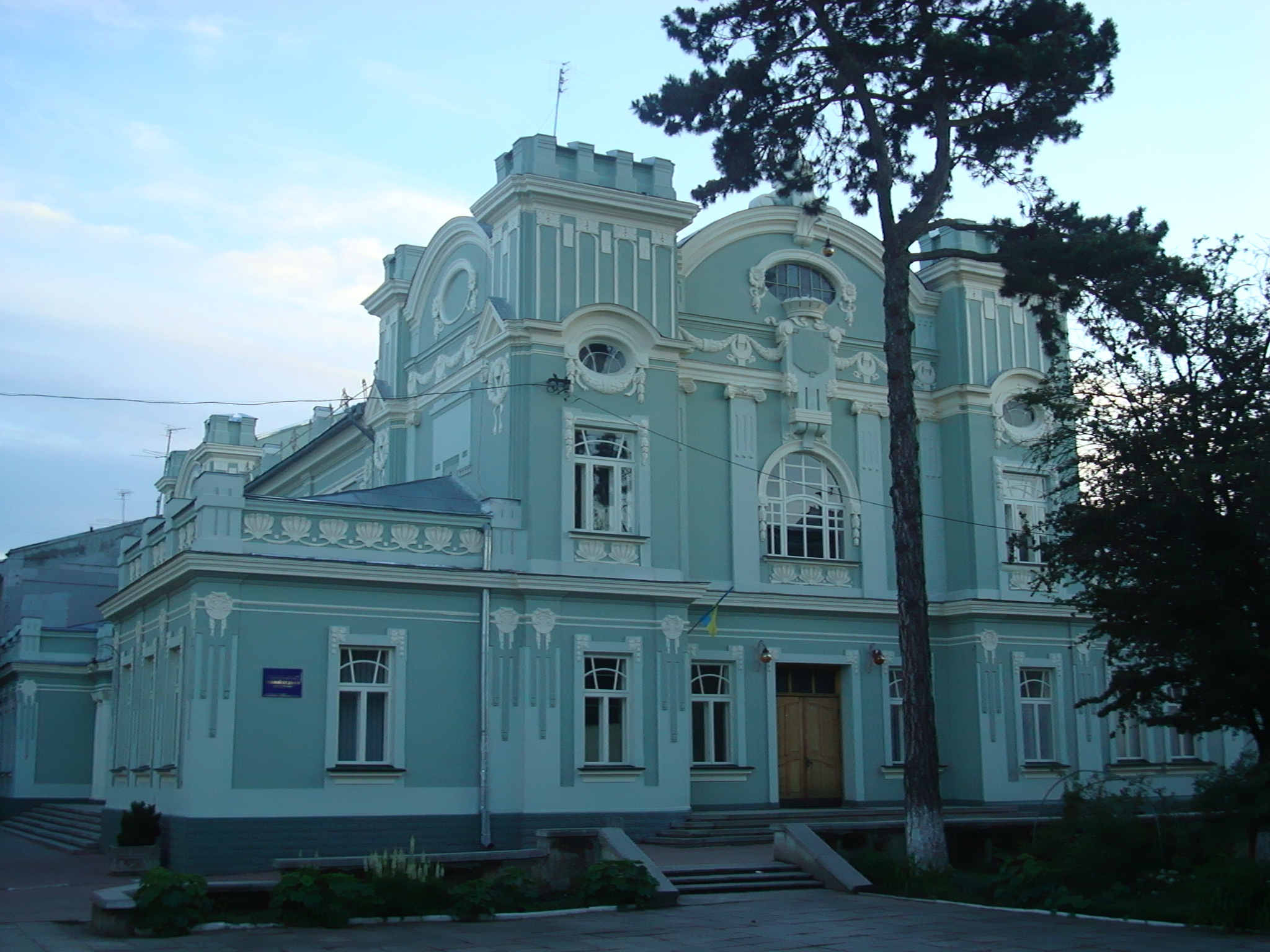 Stryj - Miejski Dom Kultury (dawniej Dom „Sokoła”)