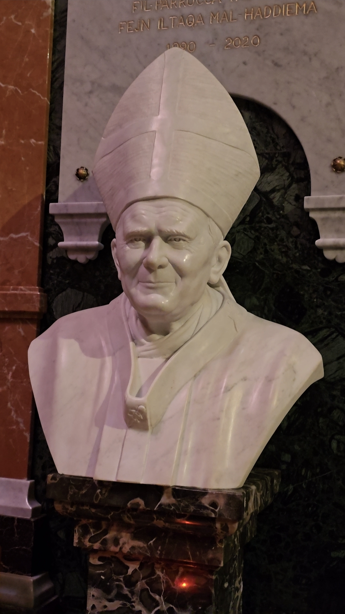 Malta - Birgu - popiersie Jana Pawła II
