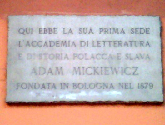 Bolonia - tablica upamiętniająca siedzibę Akademii Literatury i Historii Polskiej i Słowiańskiej