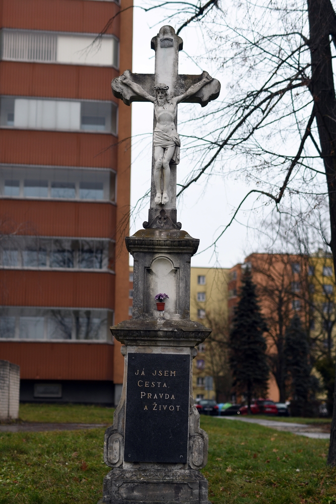 Orłowa - Lutynia - Krzyż fundacyjny