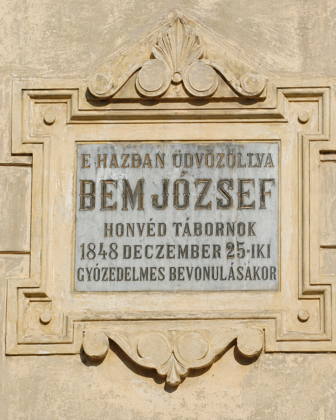 Kluż Napoka - tablica upamiętniająca pobyt Józefa Bema