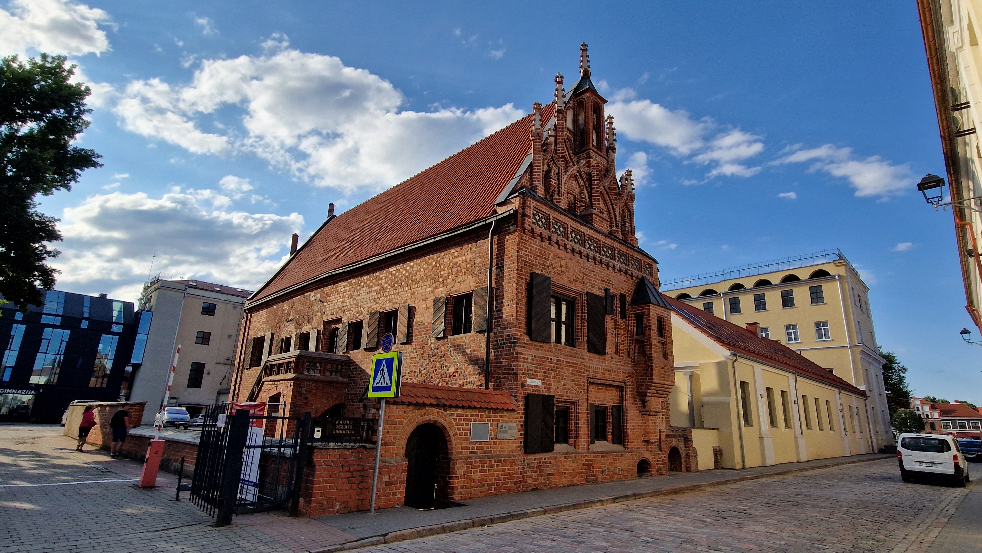 Litwa - Kowno - muzeum poświęcone Mickiewiczowi w „Domu Perkuna”