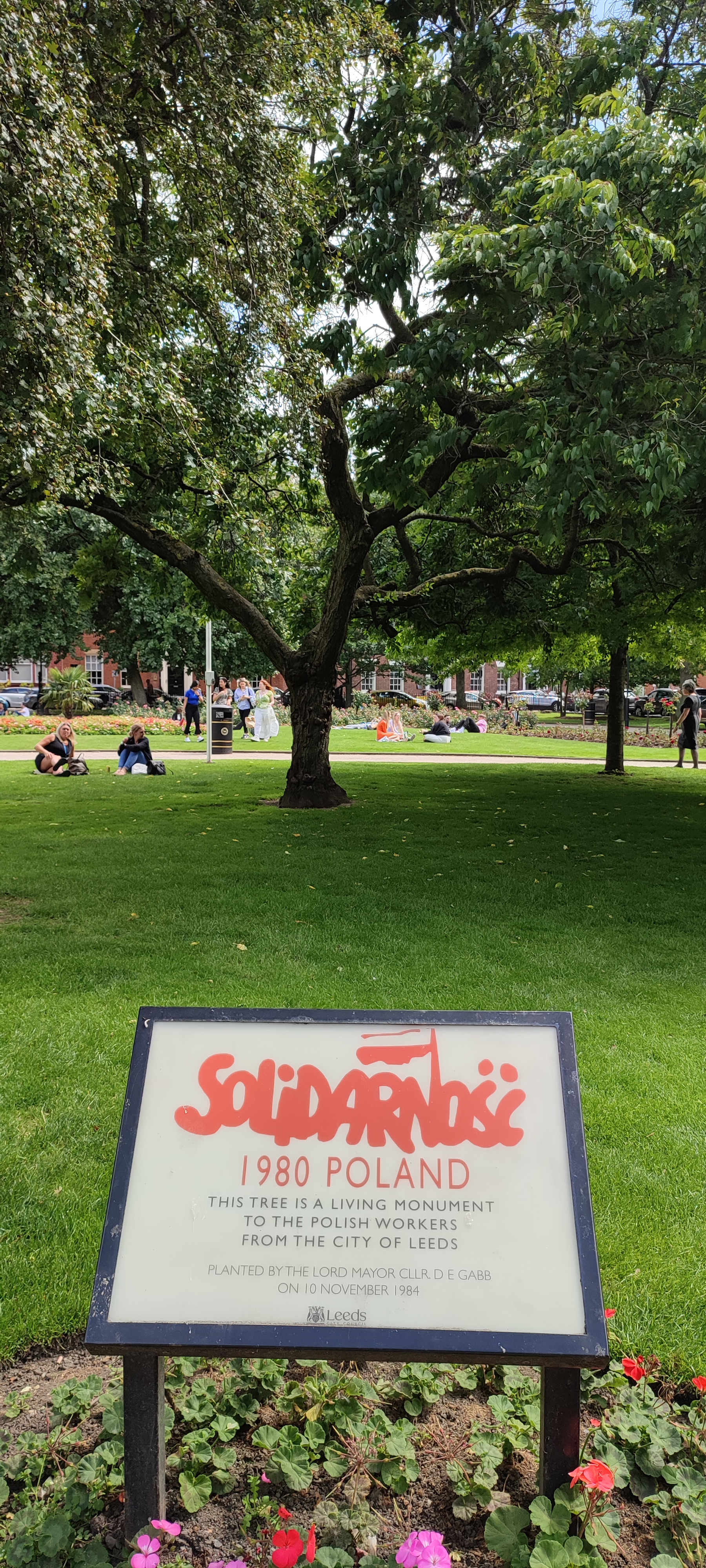Pomnik Solidarności w Leeds