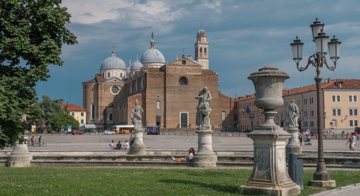 Padwa - pomniki Stefana Batorego i Jana III Sobieskiego na Prato della Valle