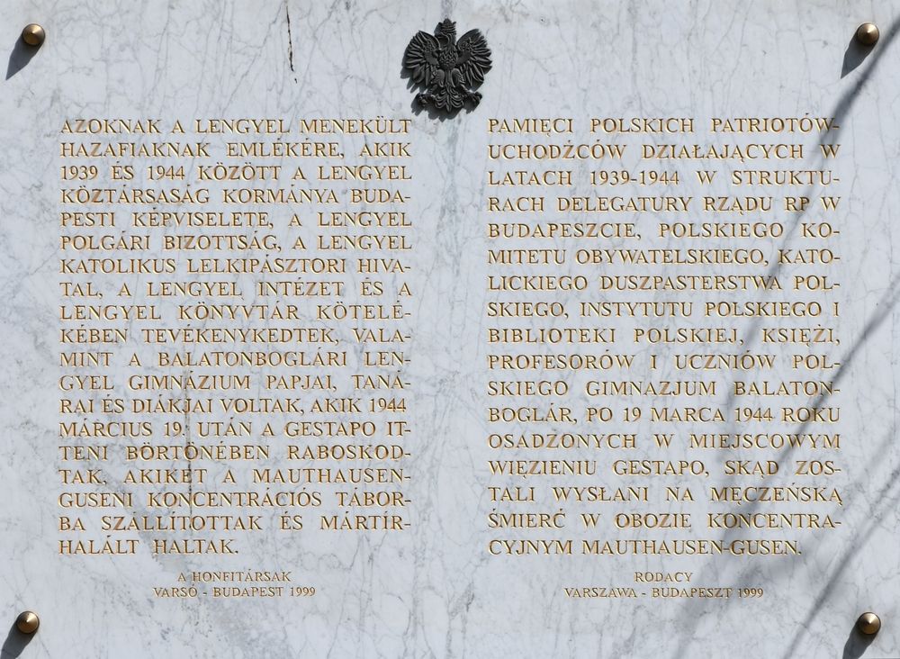 Budapeszt - figury św. Jadwigi i św. Klary