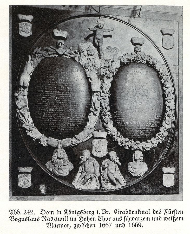 Epitafium Radziwiłłów na przedwojennym zdjęciu