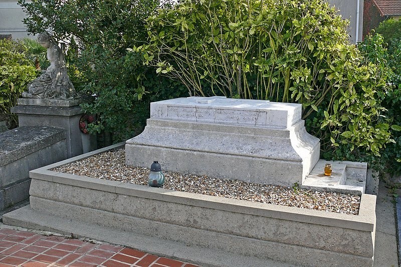 Tombstone of Delfina Potocka, Les Champeaux cemetery in Montmorency, France