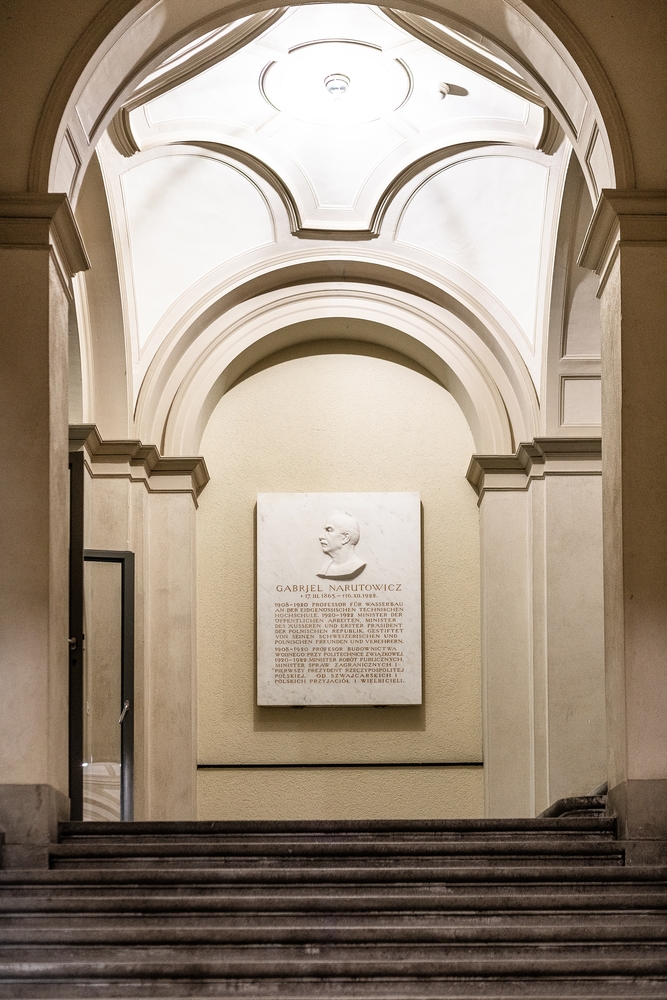 Fotografia przedstawiająca Gabriel Narutowicz plaque in Zurich