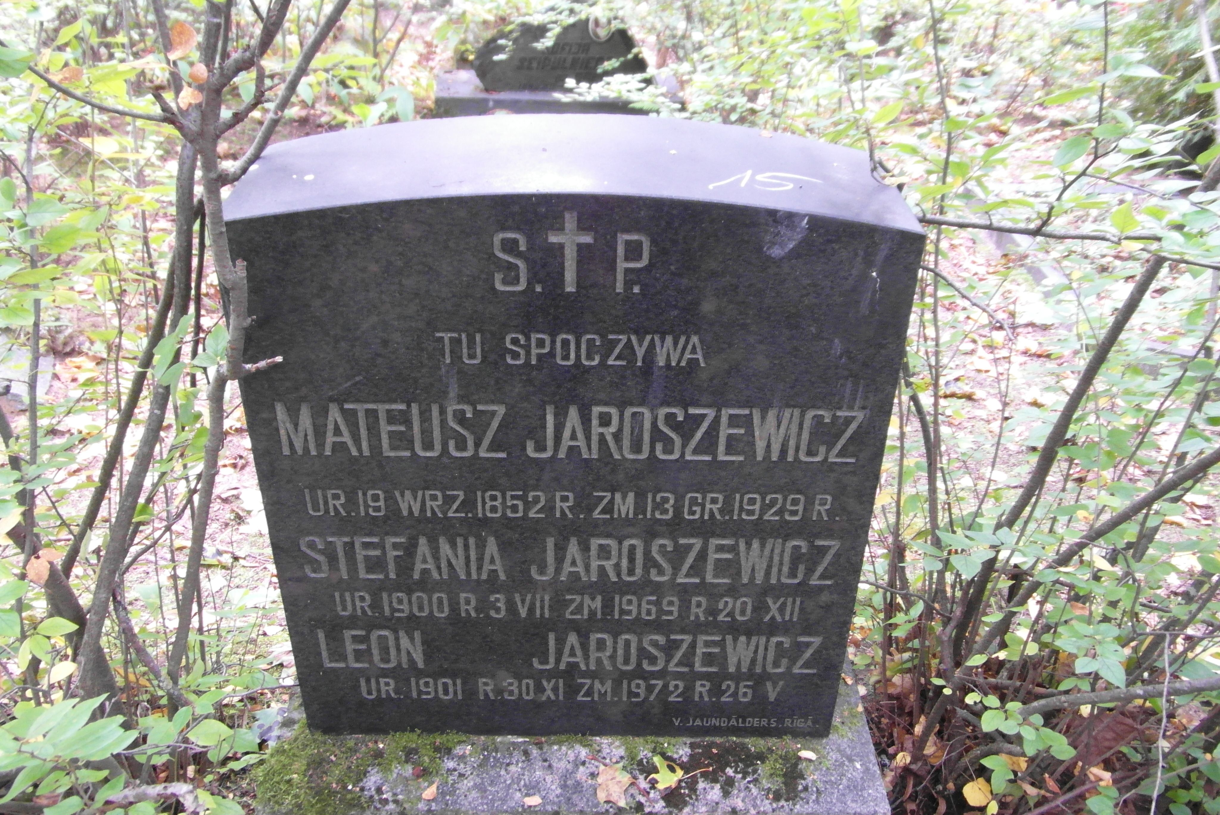 Tombstone of Leon, Matthew and Stefania Yaroshevich, St Michael's cemetery in Riga, as of 2021.