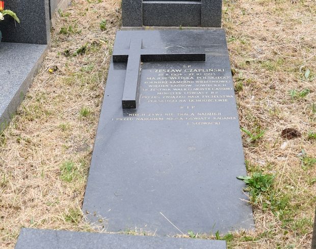 Tombstone of Czesław Czapliński in London