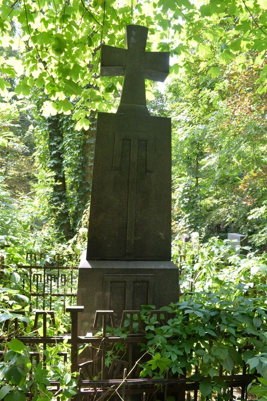 Tombstone of Jozef Krzywicki, Baykova cemetery in Kiev, as of 2021.