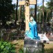 Photo montrant Graves of the Tietiacin family, executed in 1944.