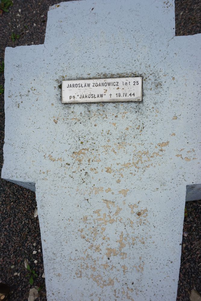 Jarosław Zdanowicz, Cemetery of the Home Army soldiers