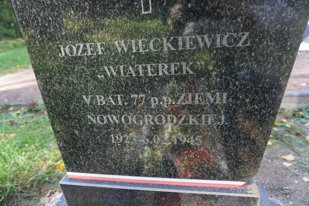 Józef Więckiewicz, Graves of Home Army soldiers killed by the NKVD in Bołądziszki