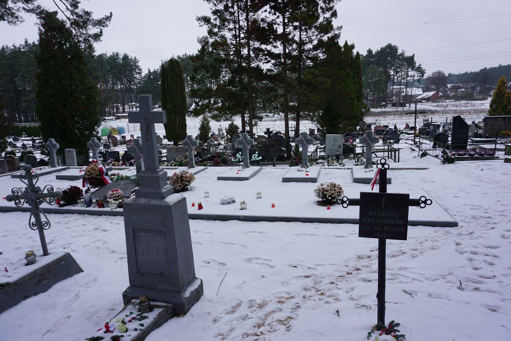 Grave (symbolic?) of a World War II victim