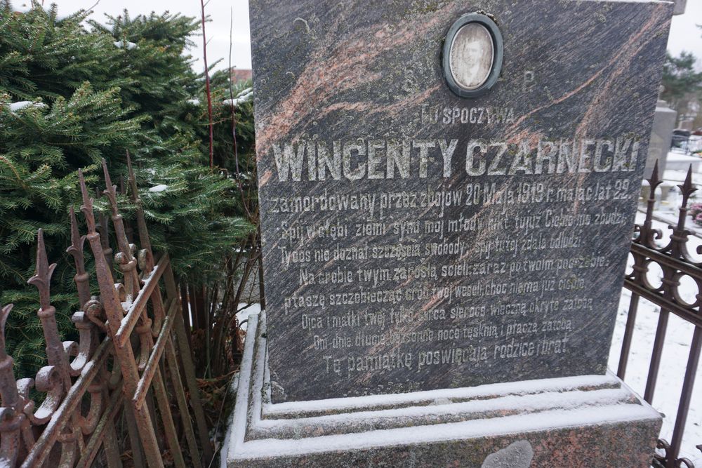 Grave of a member of the Vilnius Self-Defence, murdered in 1919.