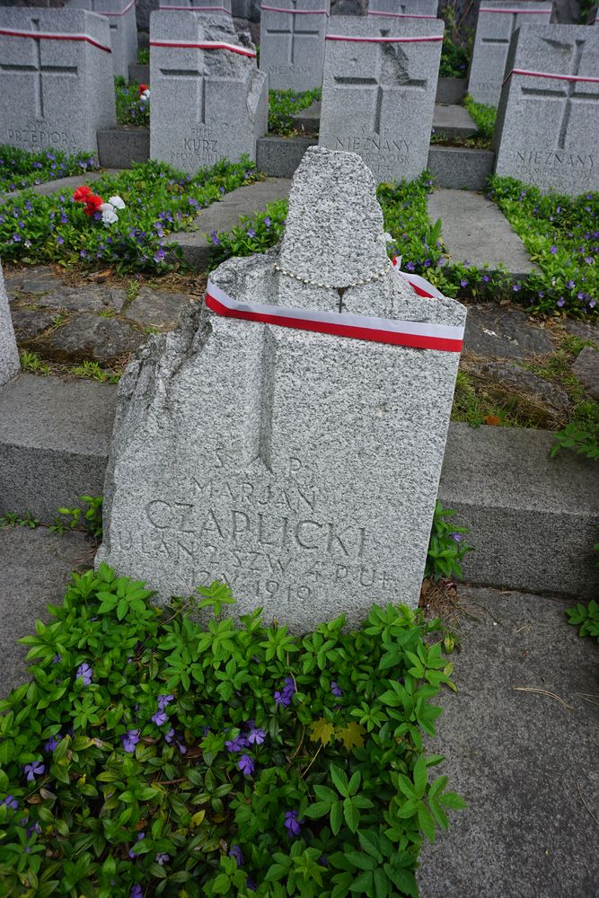 Marian Czaplicki, Military cemetery - part of the Stara Rossa cemetery