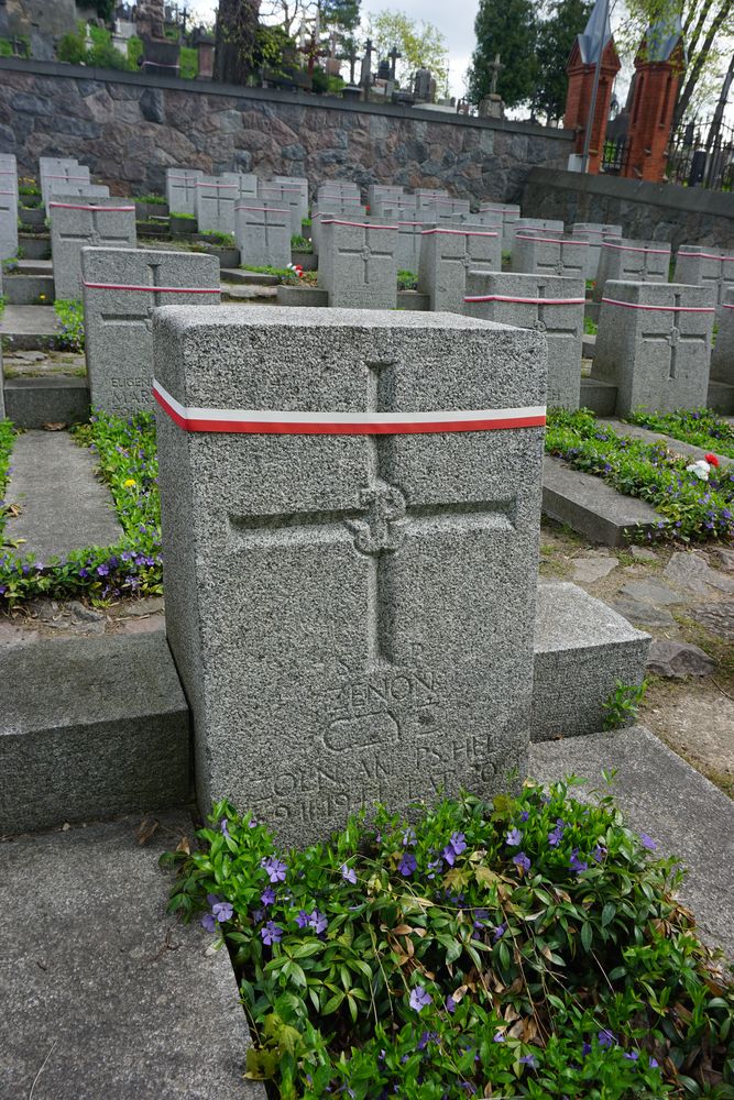 Zenon Czyż, Military cemetery - part of the Stara Rossa cemetery