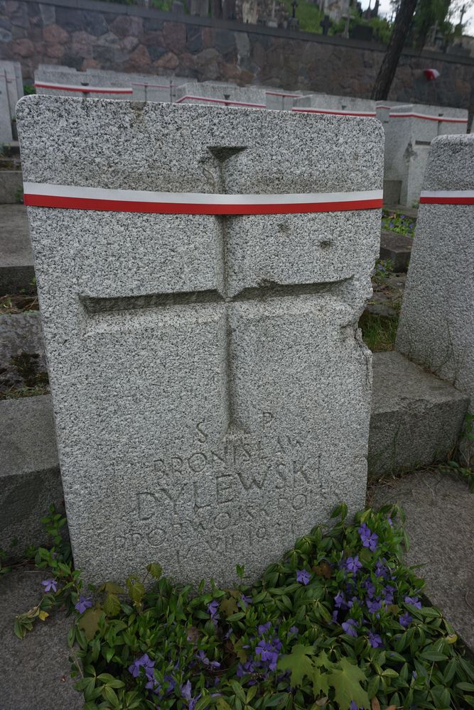 Bronislaw Dylewski, Military cemetery - part of the Stara Rossa cemetery