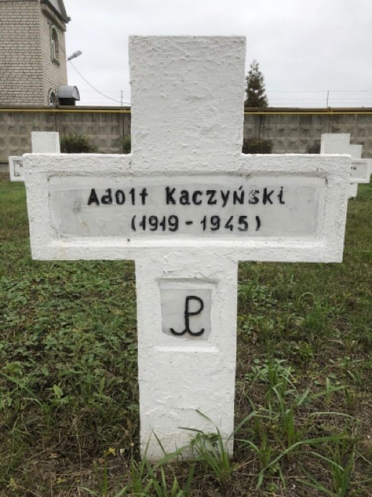 Adolf Kaczynski, Cemetery of Gulag No. 178, destroyed, rebuilt and commemorated with crosses