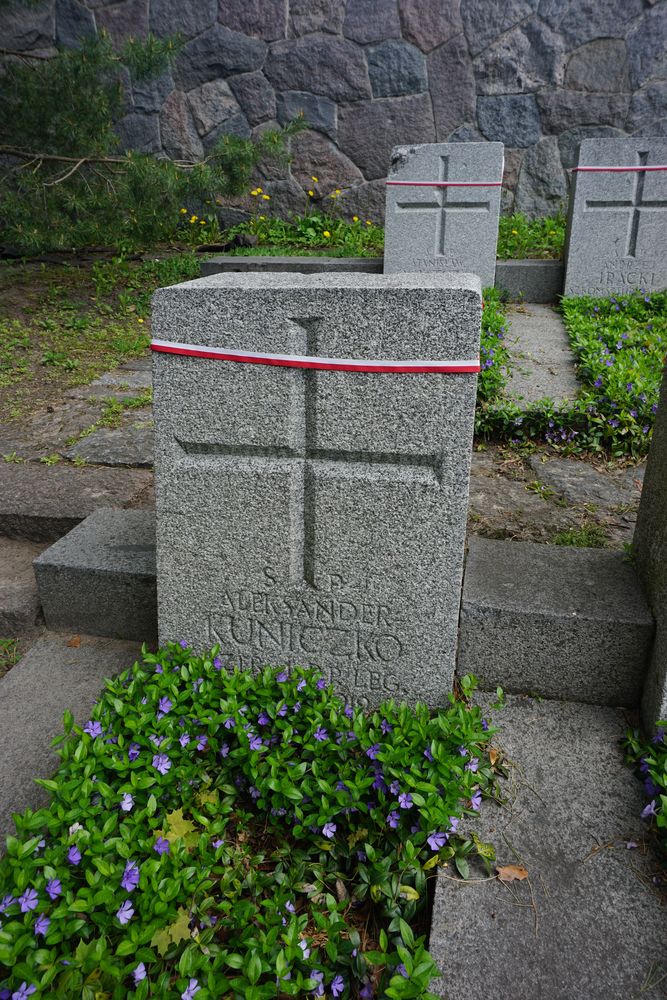 Aleksander Kuniczko, Military cemetery - part of Stara Rossa cemetery