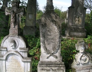 Cmentarz w Jazłowcu