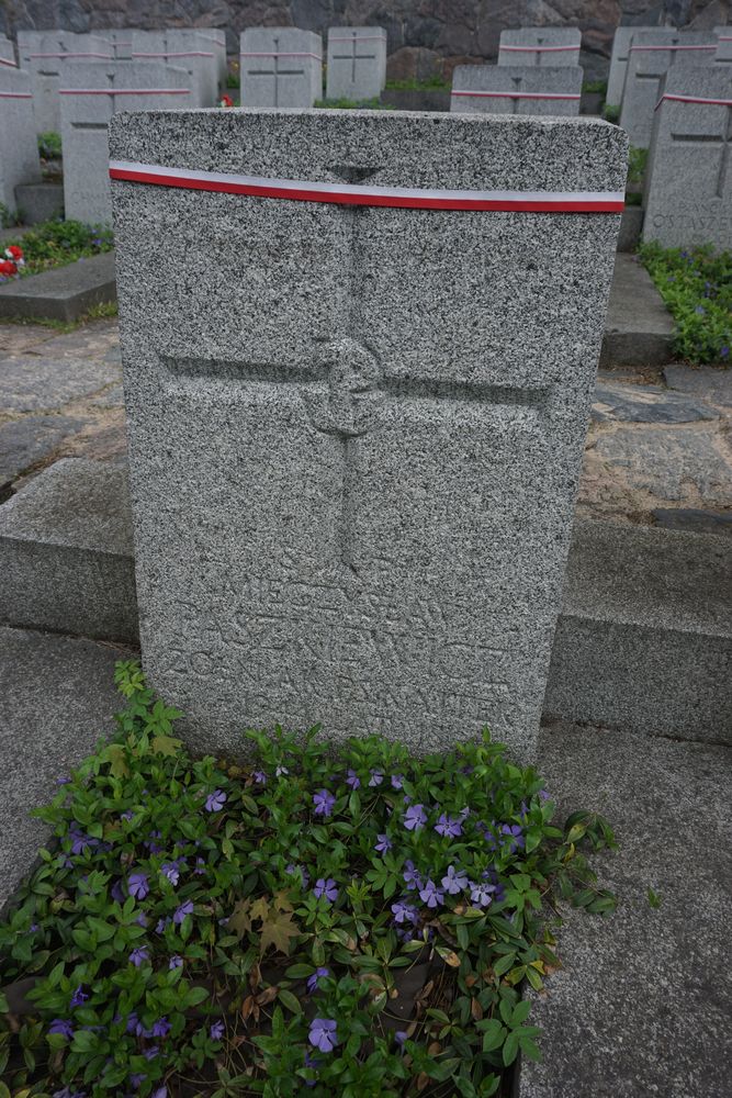 Mieczysław Paszkiewicz, Military cemetery - part of the Stara Rossa cemetery