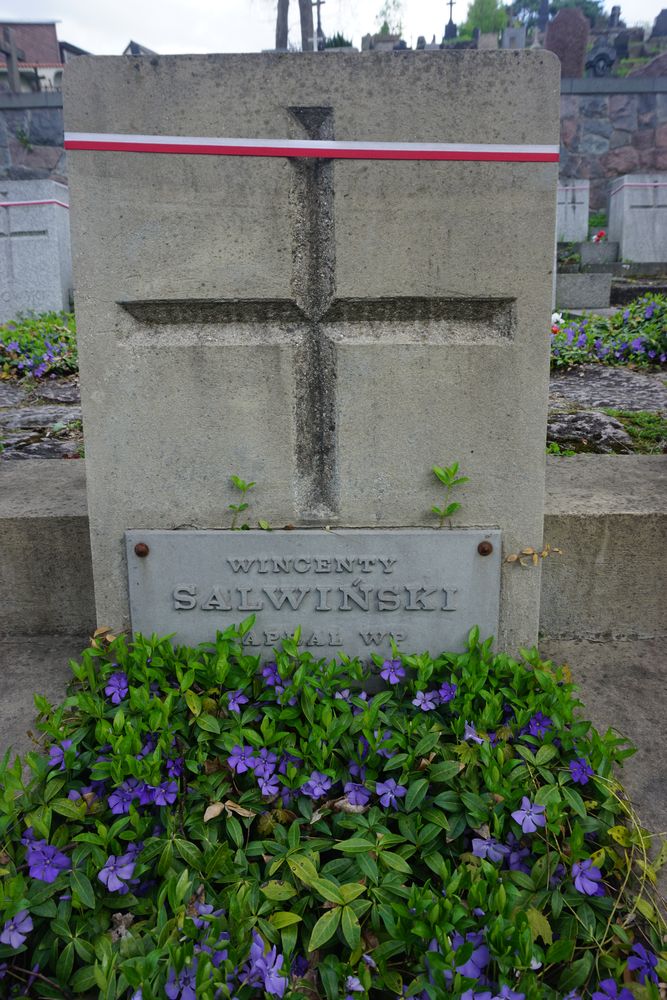 Wincenty Salwiński, Military cemetery - part of the Stara Rossa cemetery