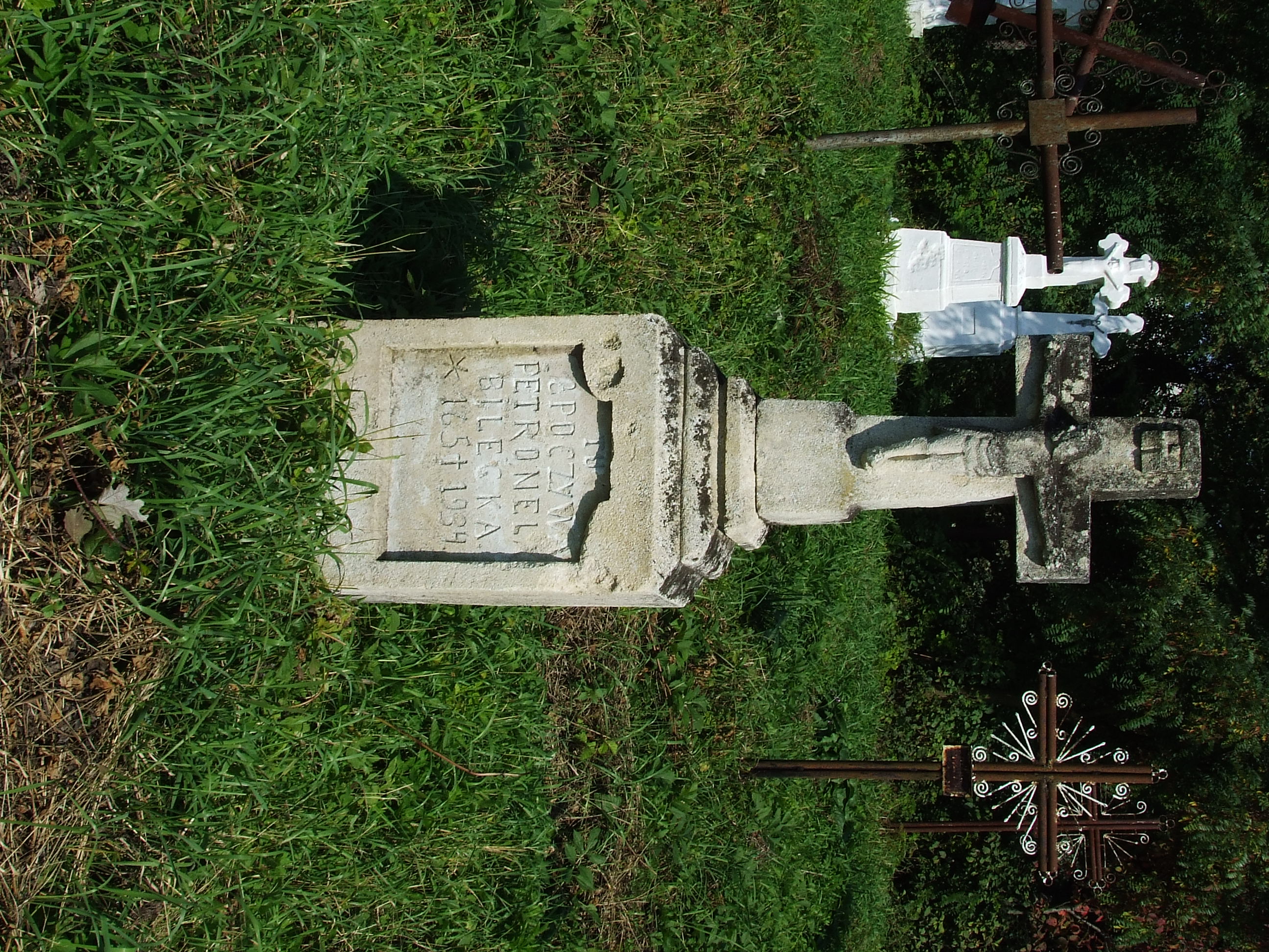 Tombstone of Petronela Bilecka, Barysh cemetery, as of 2006.