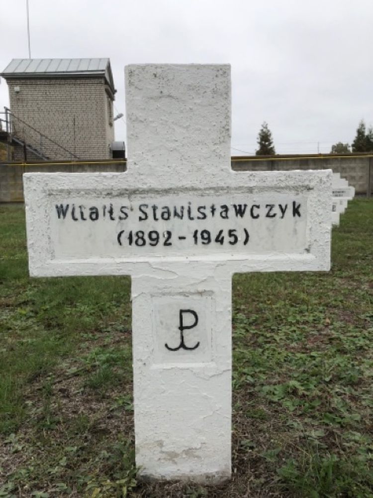 Vitalis Stanislawczyk, Cemetery of Gulag No 178, destroyed, rebuilt and commemorated with crosses
