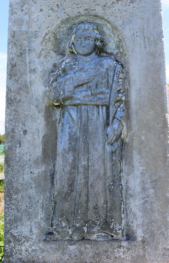 Tombstone of N.N., cemetery in Poczapińce