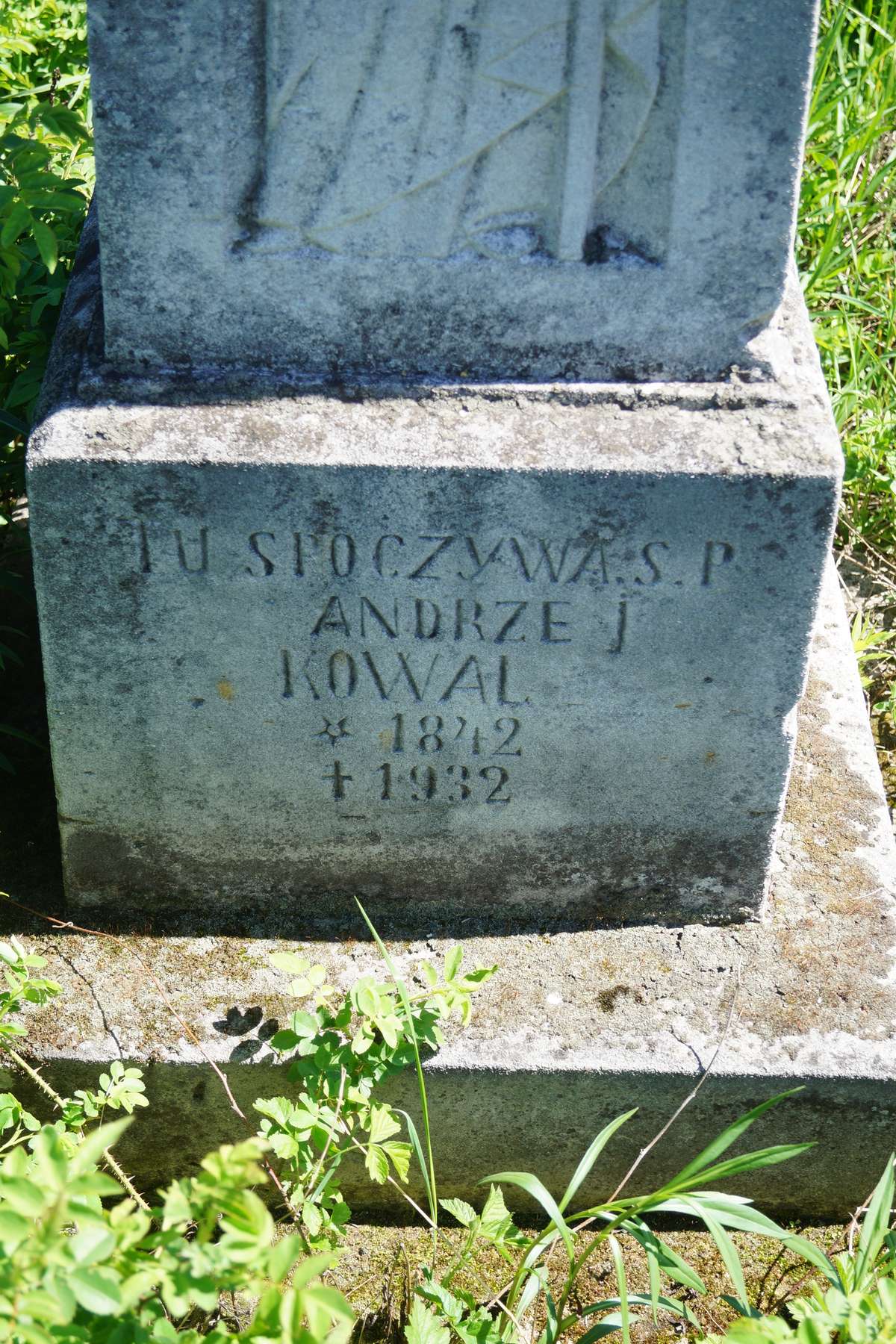 Tombstone of Andrzej Kowal, cemetery in Poczapińce