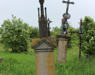 Nagrobek Jakuba Hołyuskiego, cmentarz w Hłuboczku Wielkim