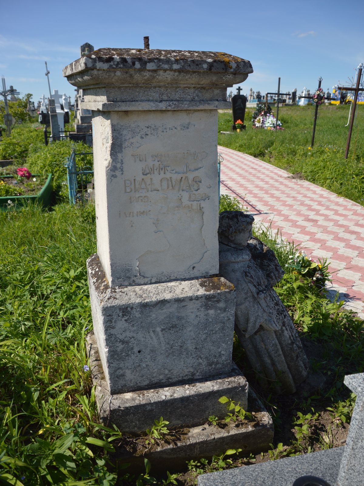 Tombstone of A. Bialowas, cemetery in Ihrowica