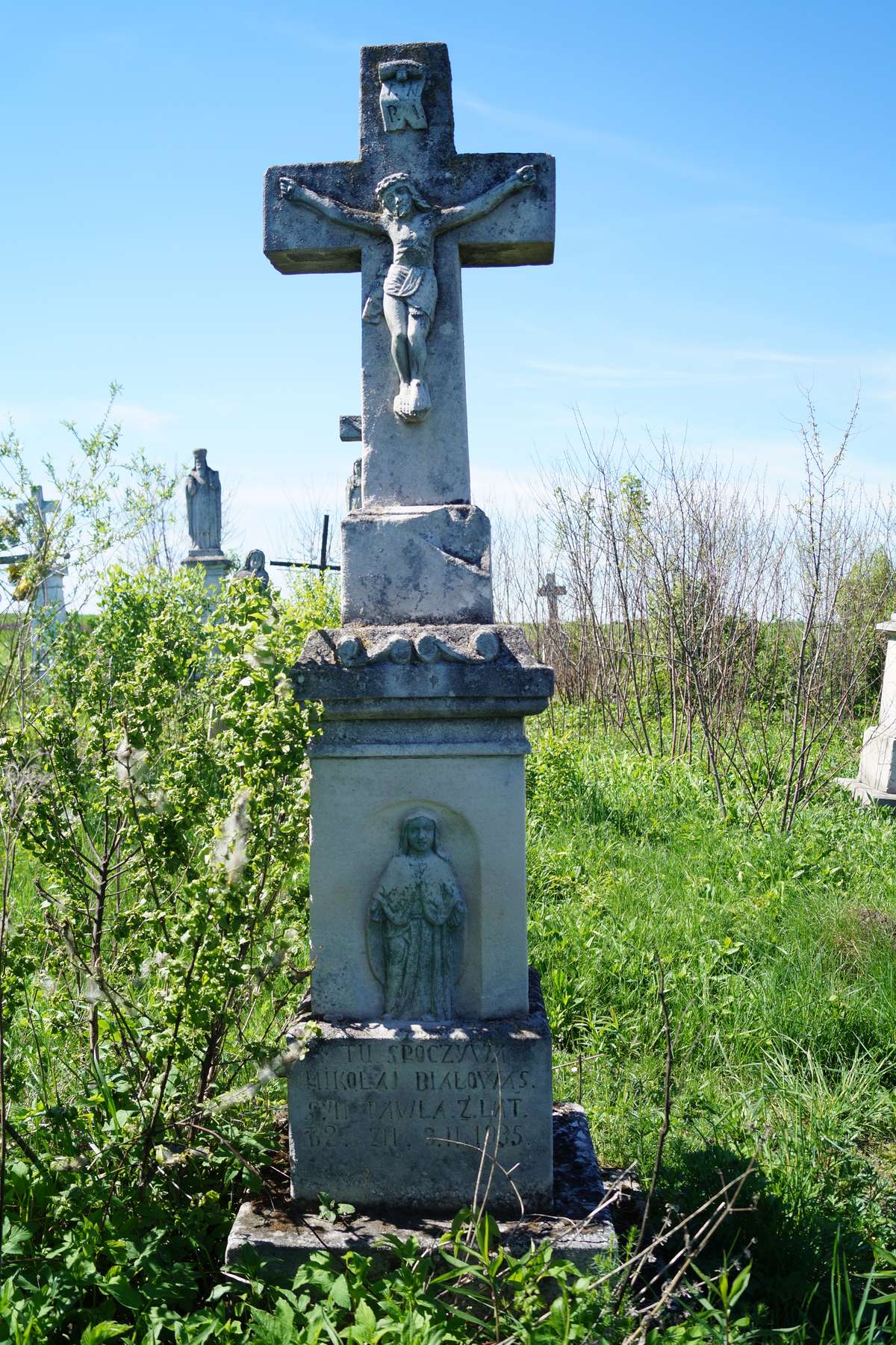 Nagrobek Mikołaja Białowąsa, cmentarz w Ihrowicy