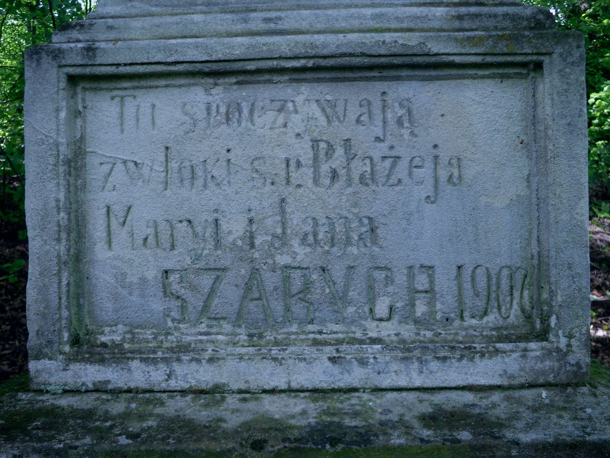 Inscription from the gravestone of Blažej, Jan and Maria Szary. Cemetery in Kokutkowce