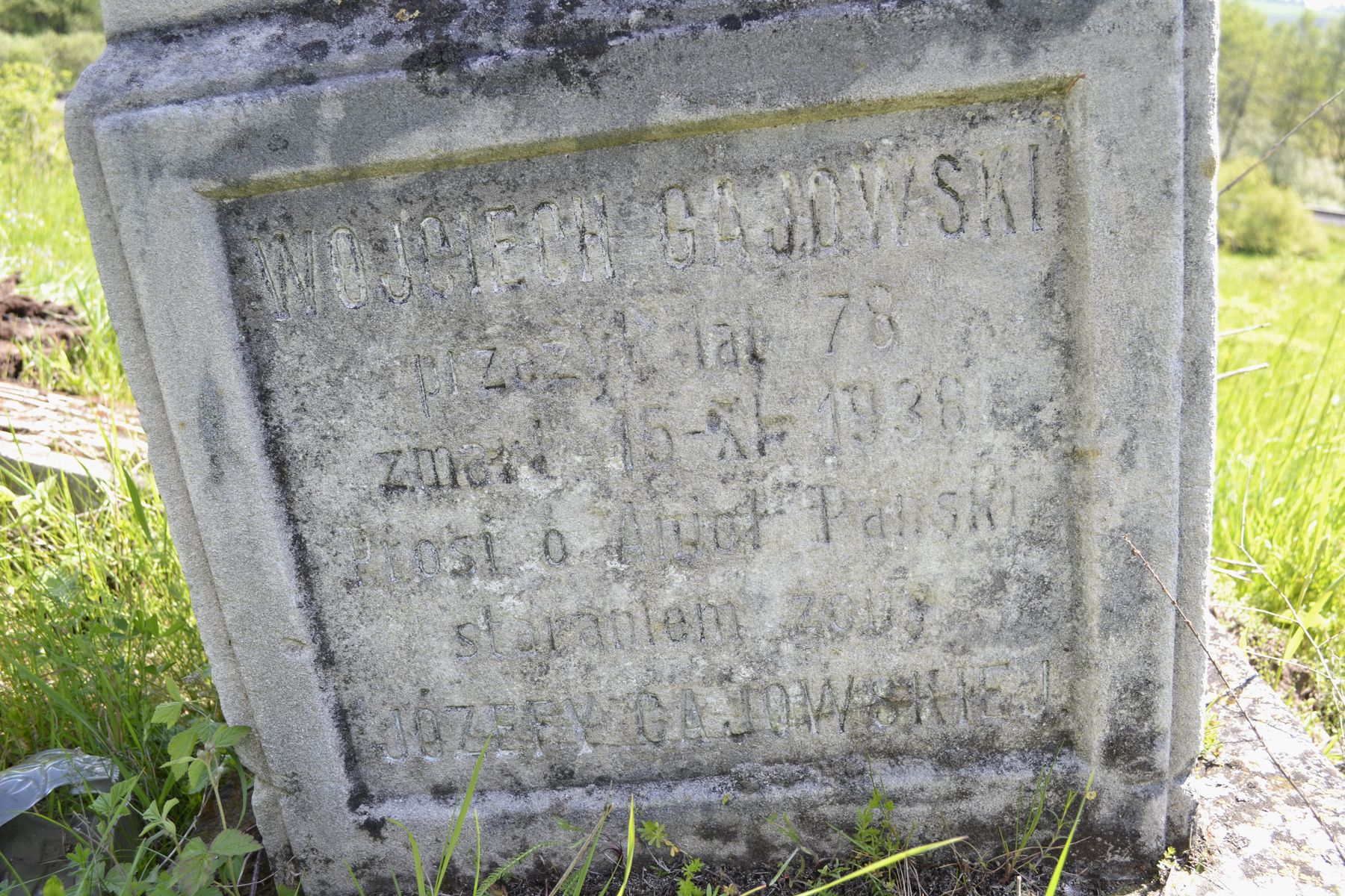 Inscription from the gravestone of Wojciech Gajowski, cemetery in Łozowa