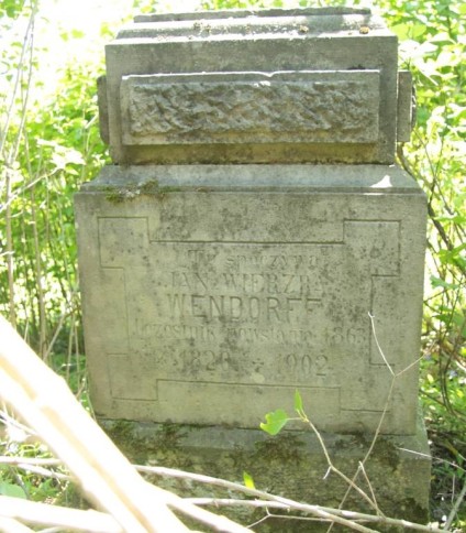 Nagrobek Jana Wierzby Wendorffa, cmentarz w Łozowej
