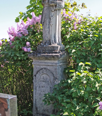 Nagrobek Franciszka Cieśli, cmentarz w Łozowej