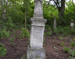 Nagrobek Katarzyny Greli. Cmentarz w Kokutkowcach