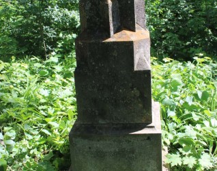 Nagrobek Jana Mendrunia, cmentarz w Borkach Wielkich