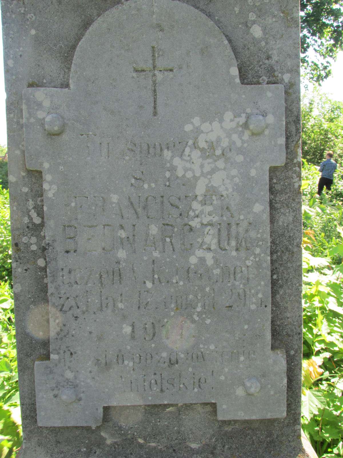 Fragment nagrobka Franciszka Bednarczuka, cmentarz w Borkach Wielkich
