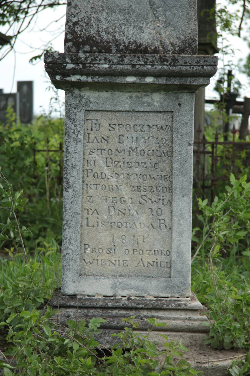 Inscription from the gravestone of Jan Mochacki, cemetery in Smykowce