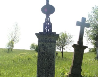 Nagrobek Macieja Marchewki, cmentarz w  Czernielowie Ruskim