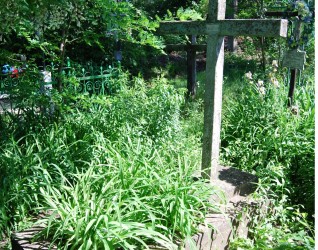 Nagrobek J.Romanowa, cmentarz w Borkach Wielkich