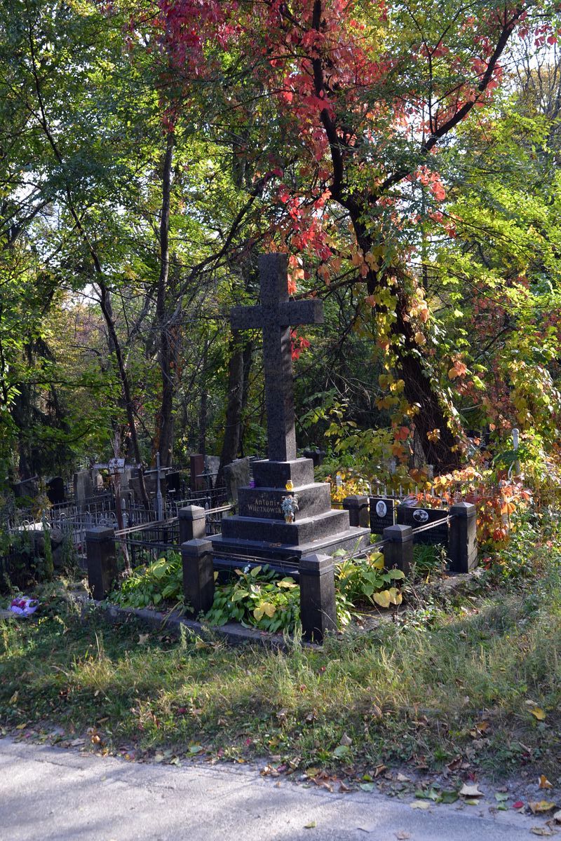 Tombstone of Antoni Wilczkowski, , Baykova cemetery in Kiev, as of 2021.