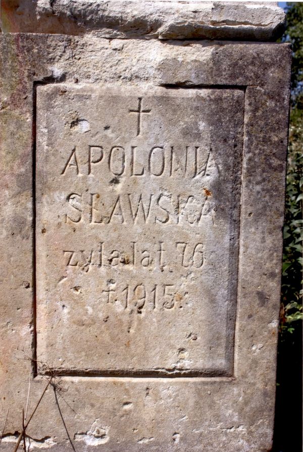 Gravestone of Apolonia Slawska, Strusov cemetery