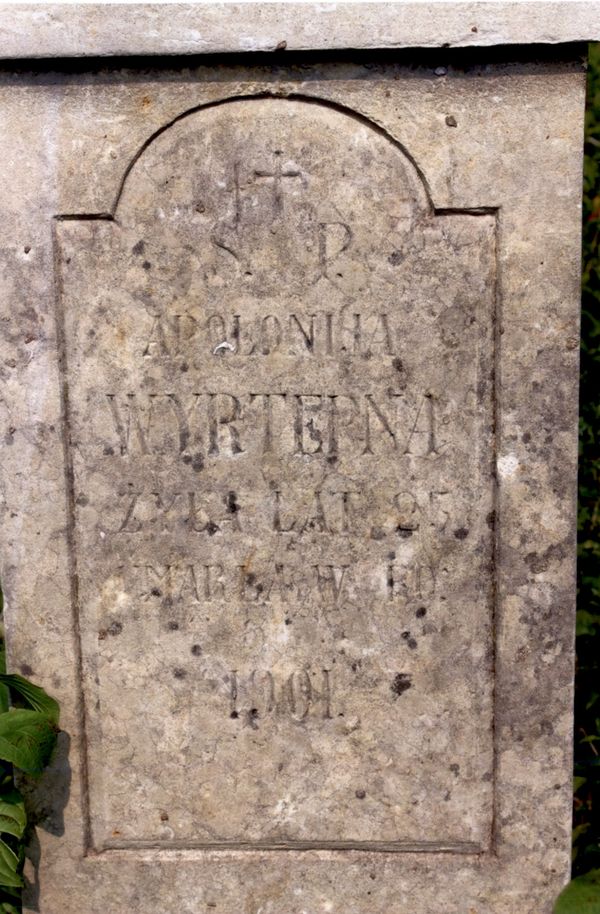 Gravestone of Apolonia Wyrtepna, Strusov cemetery