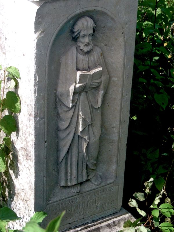 Tombstone Bartosz Ogrodnik, Strusowo cemetery