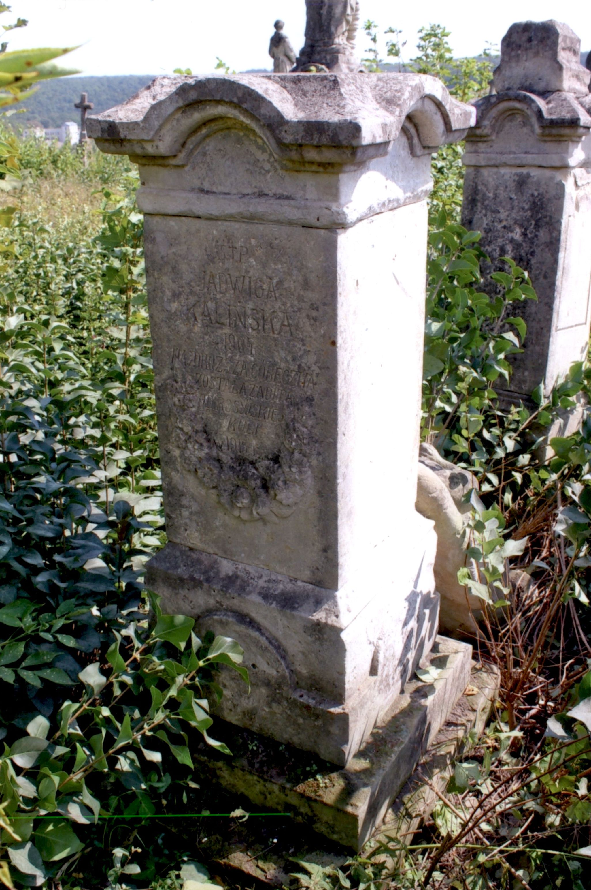 Gravestone Jadwiga Kalinska, cemetery in Strusowo